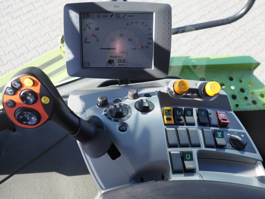 Combine harvester Claas Lexion 770TT 4x4 + V1200: picture 7