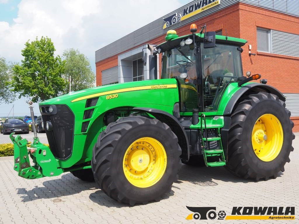 John Deere 8530 AutoPower GPS - Farm tractor: picture 1 John Deere 8530 AutoPower GPS - Farm tractor: picture 1
