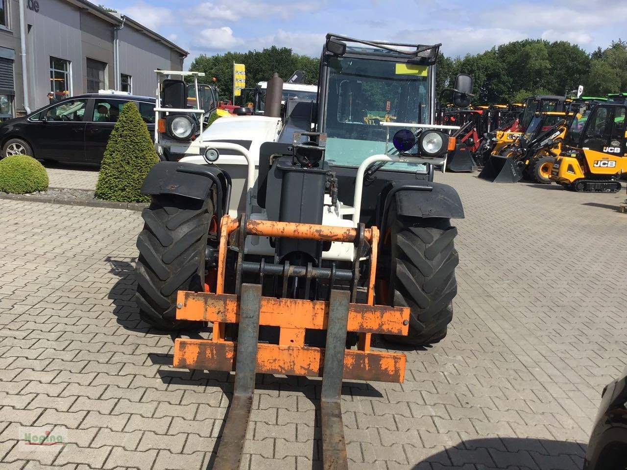 Bobcat T2556 - Telescopic handler: picture 3 Bobcat T2556 - Telescopic handler: picture 3