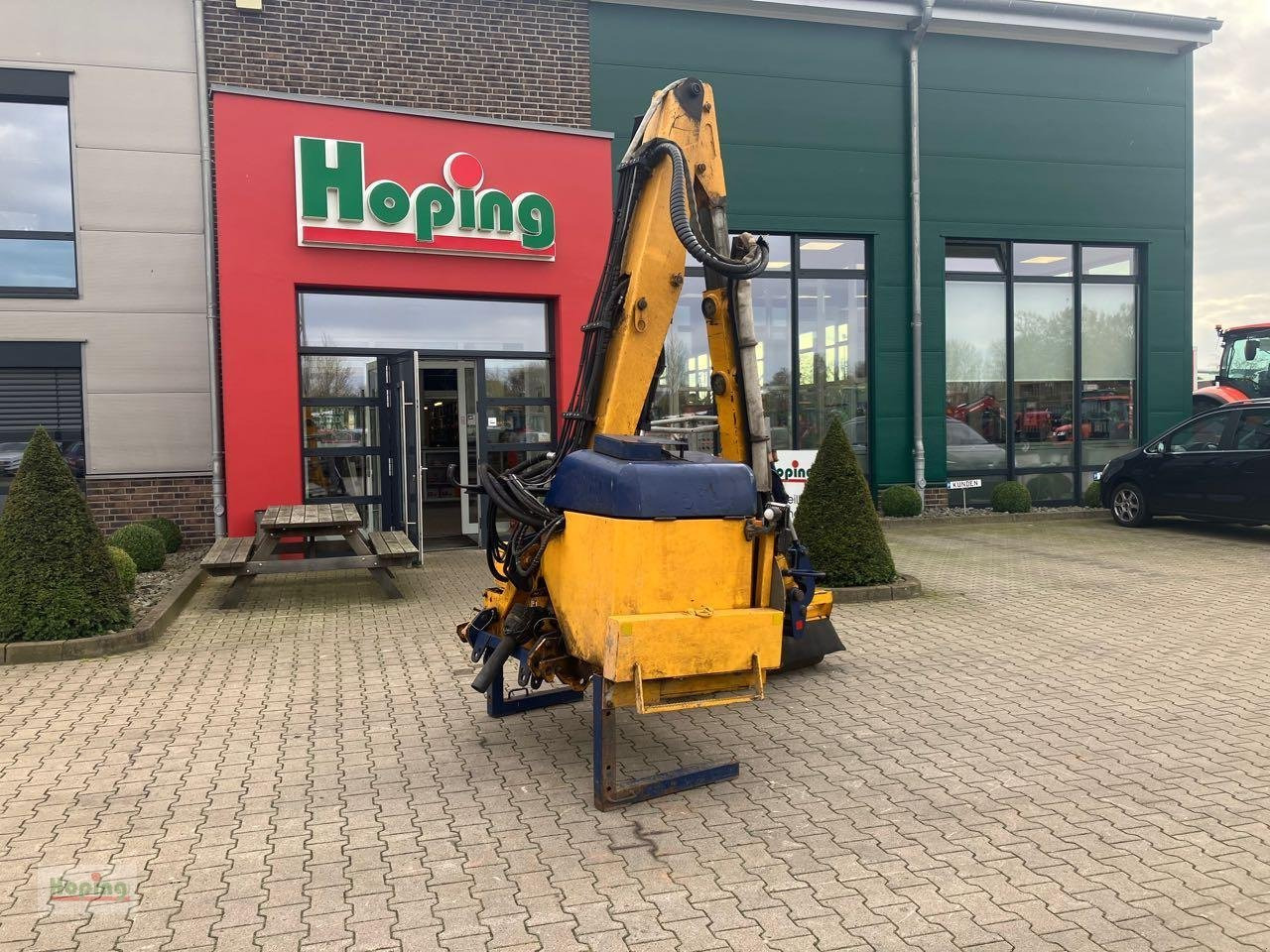 Bomford Turner - Boom mower: picture 2 Bomford Turner - Boom mower: picture 2