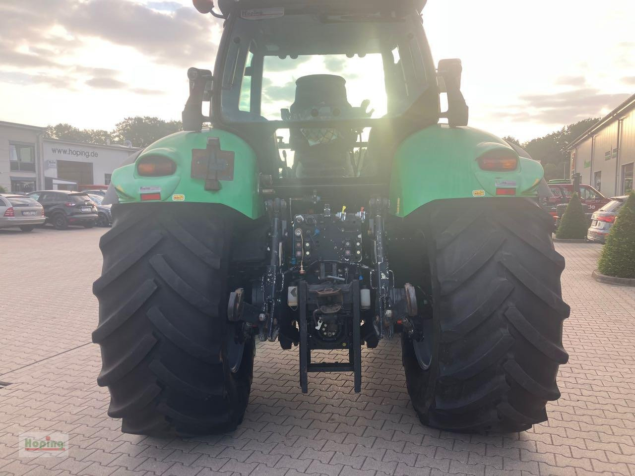 Deutz-Fahr 7210 Agrotron TTV - Farm tractor: picture 3 Deutz-Fahr 7210 Agrotron TTV - Farm tractor: picture 3