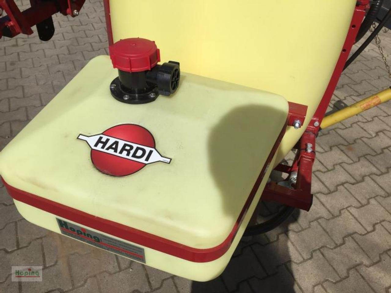 Tractor mounted sprayer Hardi NK SB 800L: picture 13