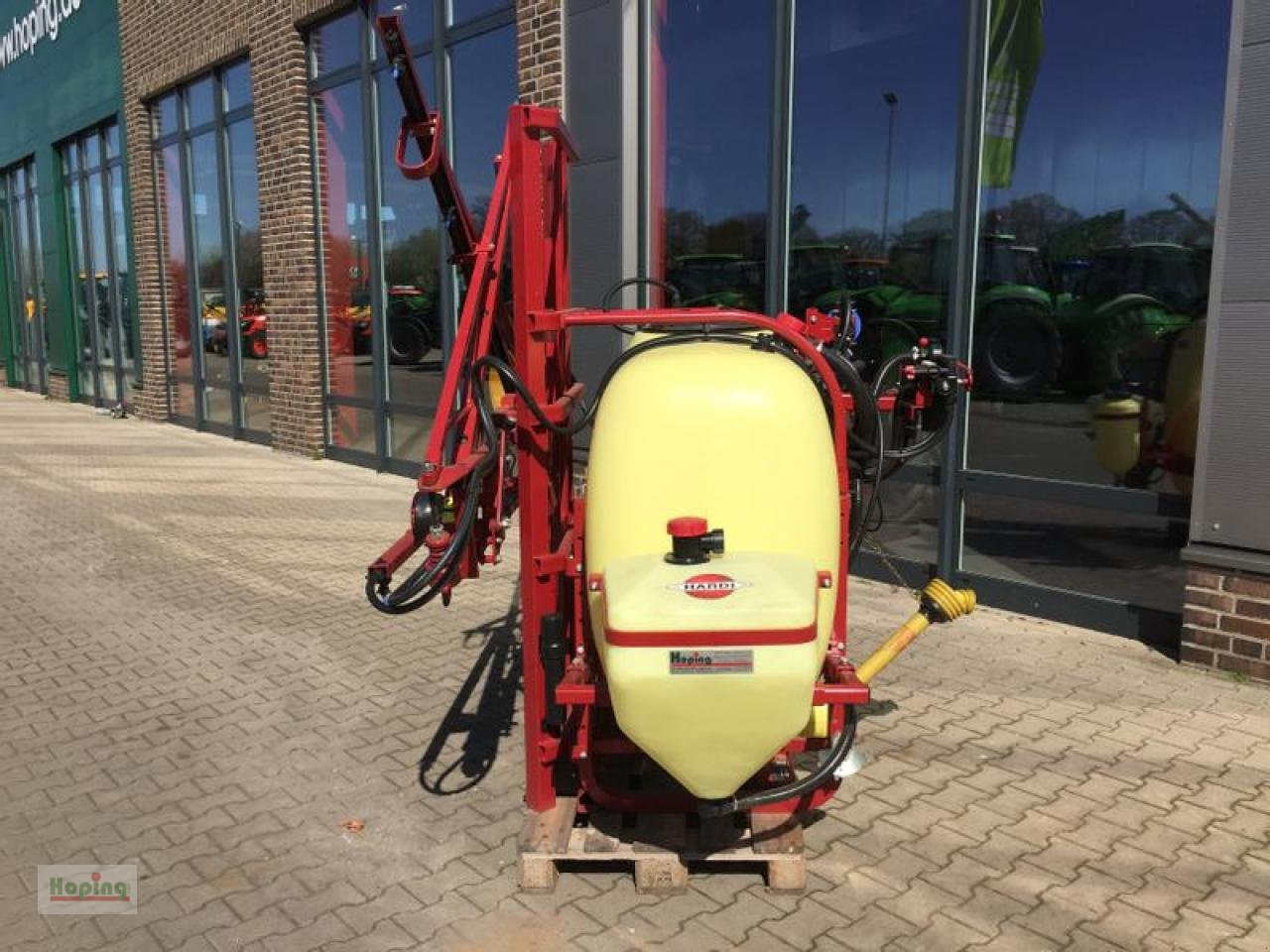 Hardi NK SB 800L - Tractor mounted sprayer: picture 3 Hardi NK SB 800L - Tractor mounted sprayer: picture 3