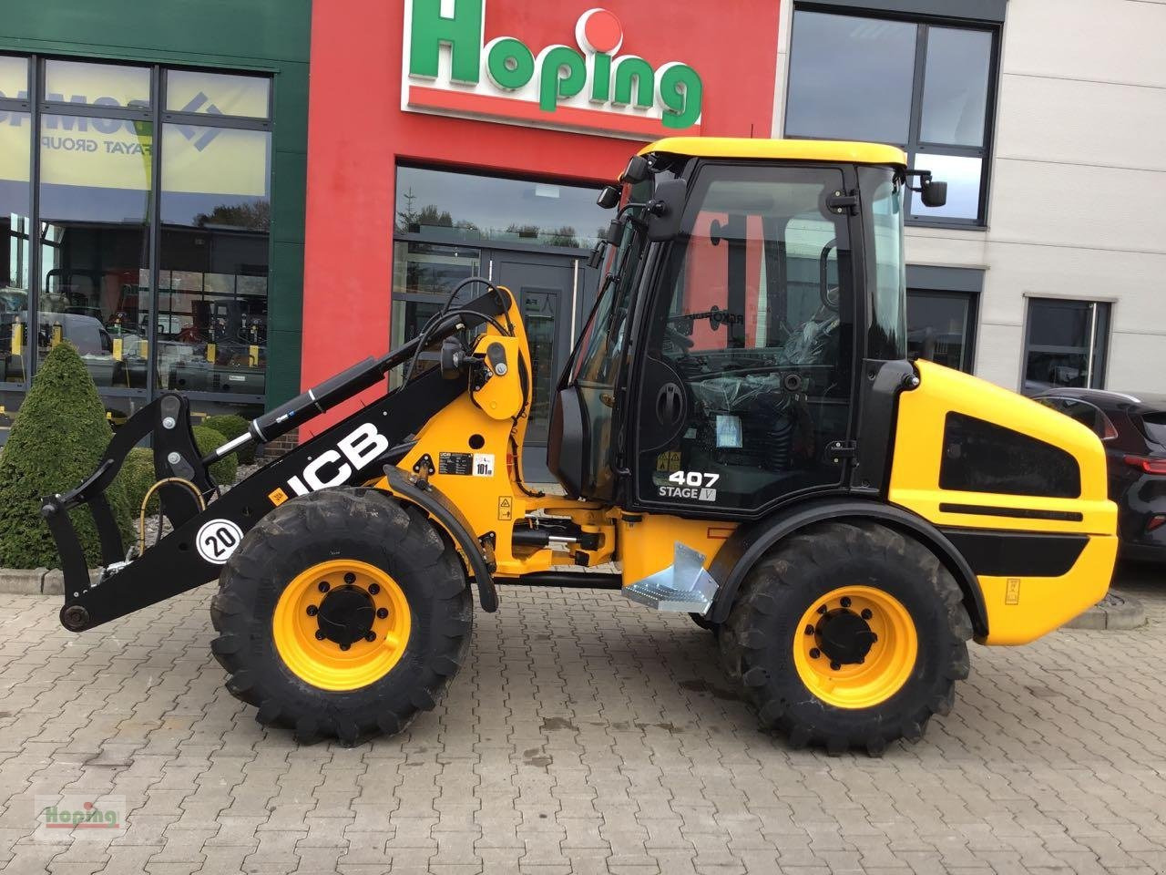 JCB 407 - Wheel loader: picture 1 JCB 407 - Wheel loader: picture 1