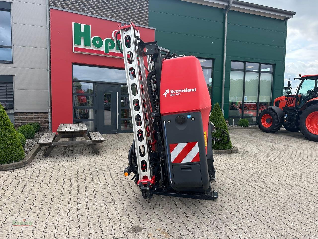 Kverneland IXter B18 1.800 iXsray - Tractor mounted sprayer: picture 1 Kverneland IXter B18 1.800 iXsray - Tractor mounted sprayer: picture 1