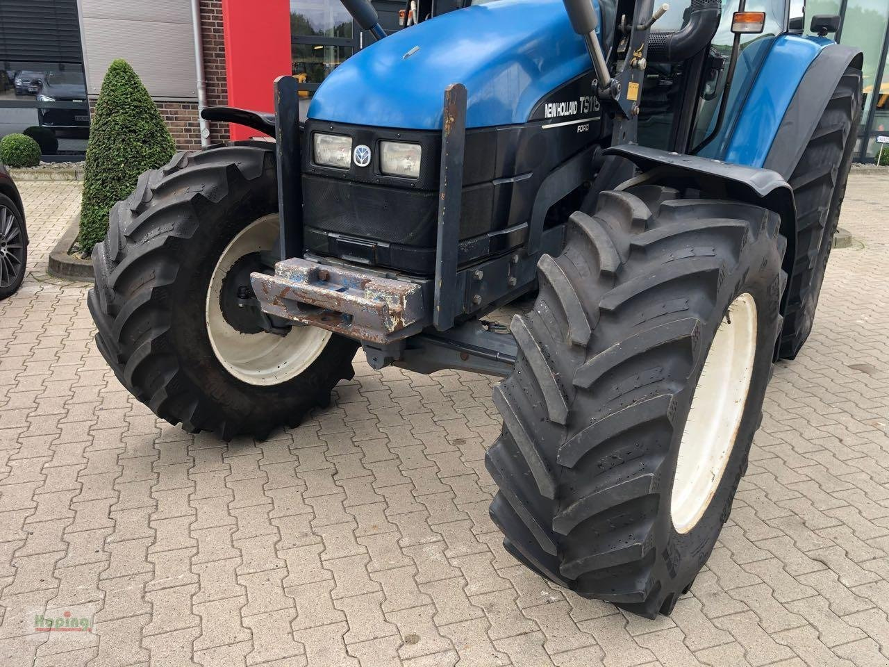 New Holland TSA 115 - Farm tractor: picture 3 New Holland TSA 115 - Farm tractor: picture 3