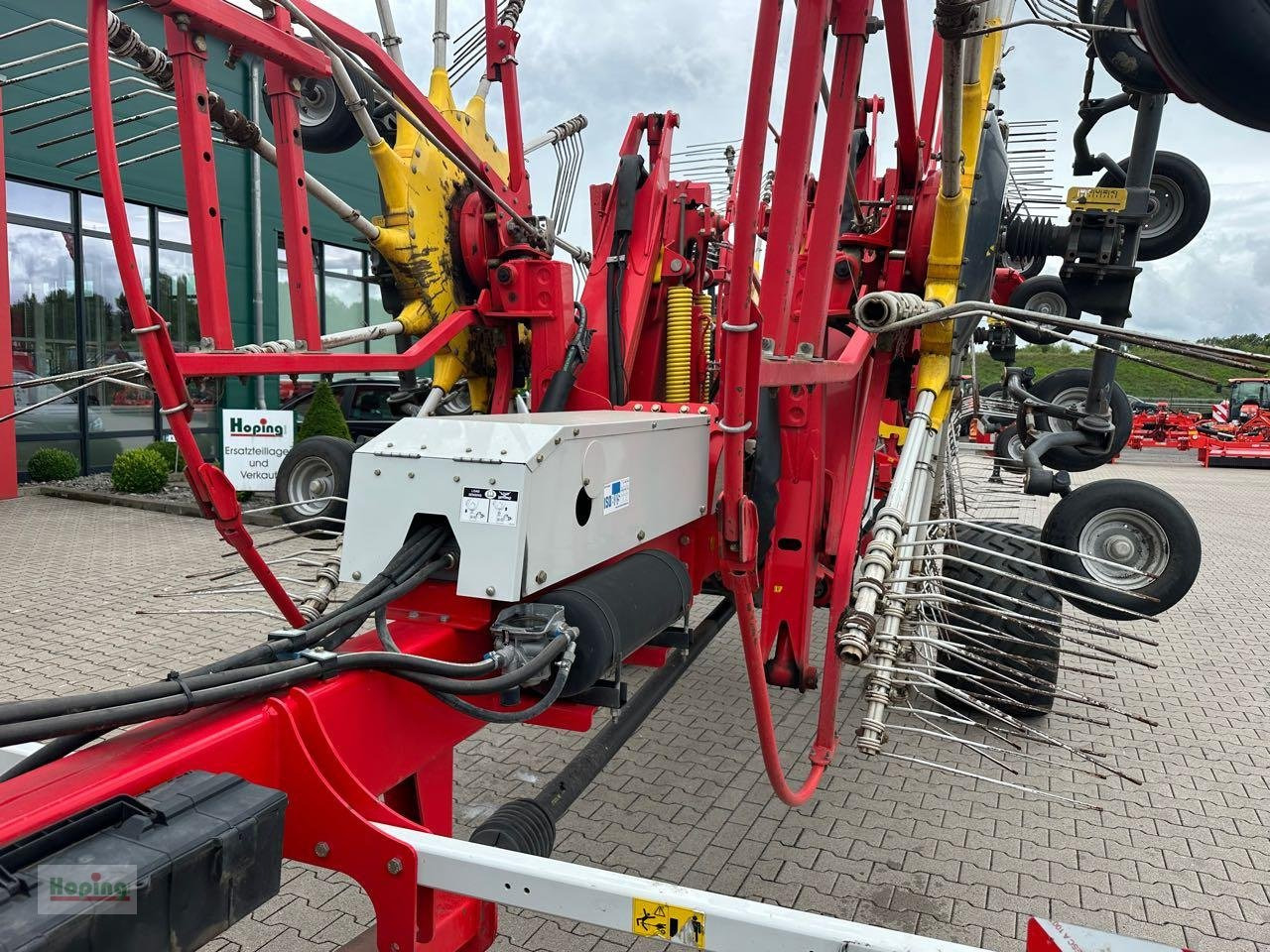 Pöttinger TOP 1252 C - Tedder/ Rake: picture 5 Pöttinger TOP 1252 C - Tedder/ Rake: picture 5