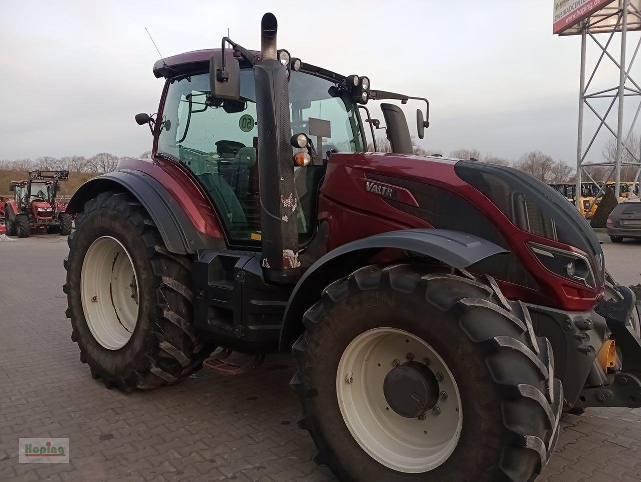 Valtra T 154 V - Farm tractor: picture 5 Valtra T 154 V - Farm tractor: picture 5
