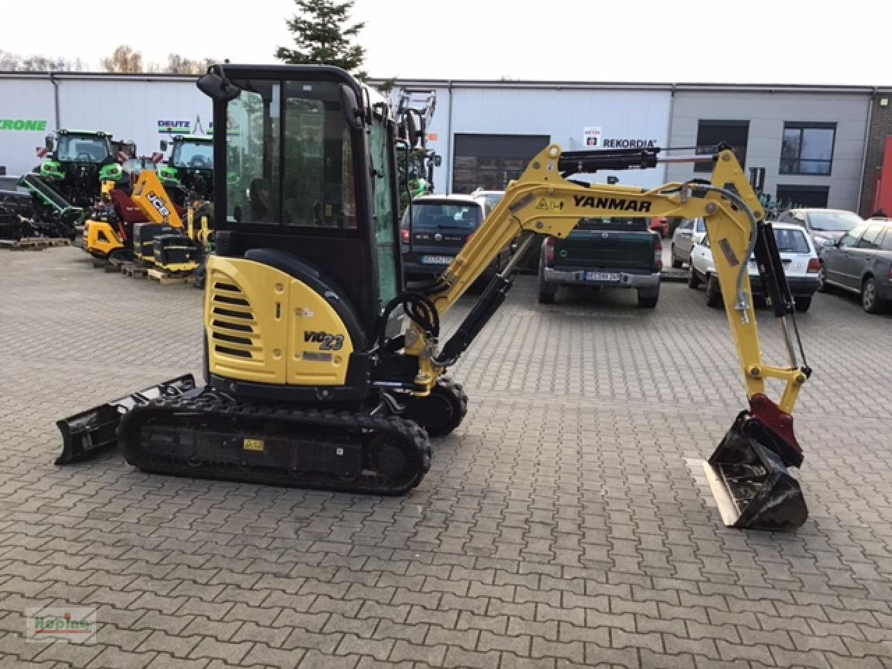 Yanmar VIO23-6 - Mini excavator: picture 3 Yanmar VIO23-6 - Mini excavator: picture 3