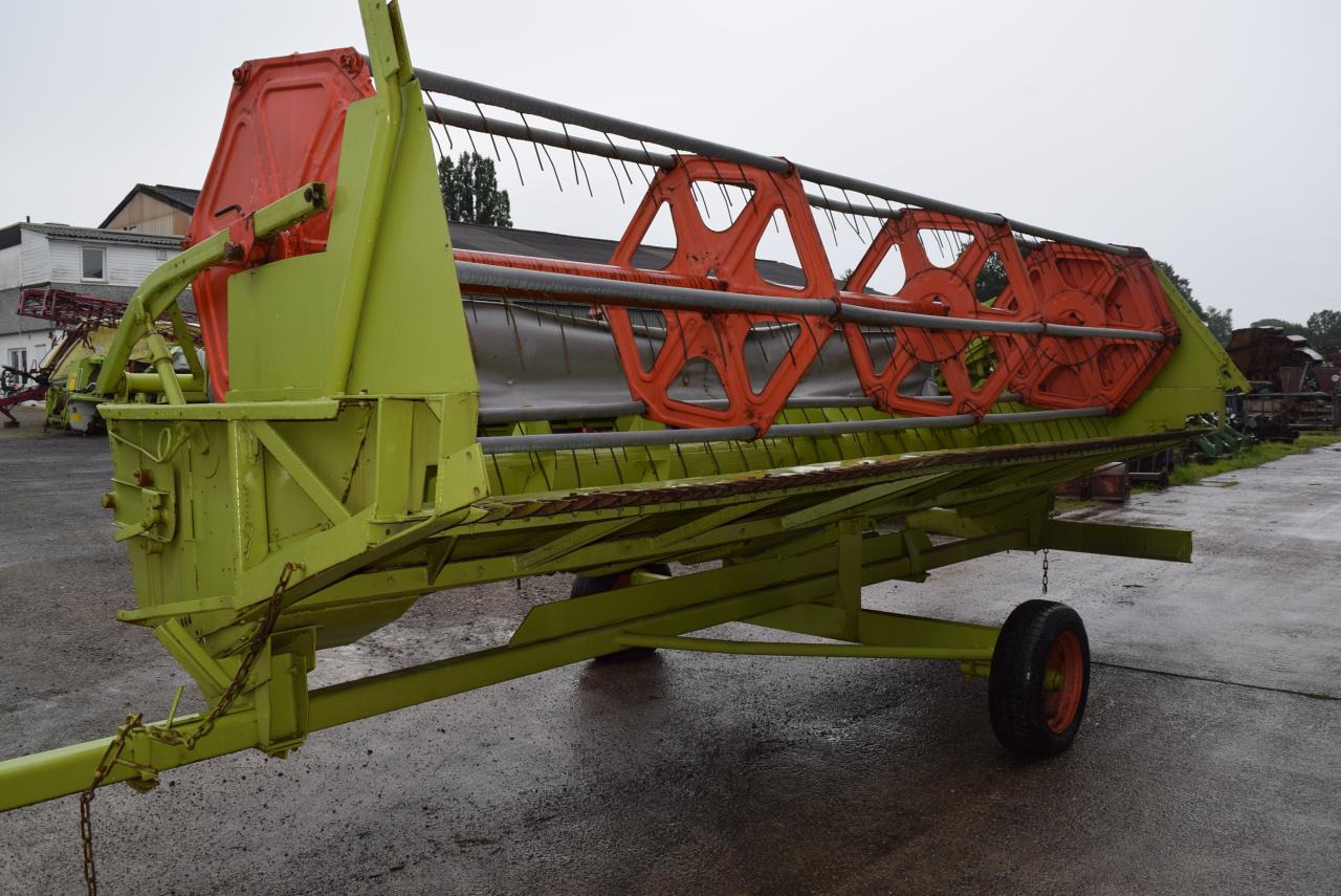 CLAAS 5,10m Schneidwerk - Grain header: picture 1 CLAAS 5,10m Schneidwerk - Grain header: picture 1