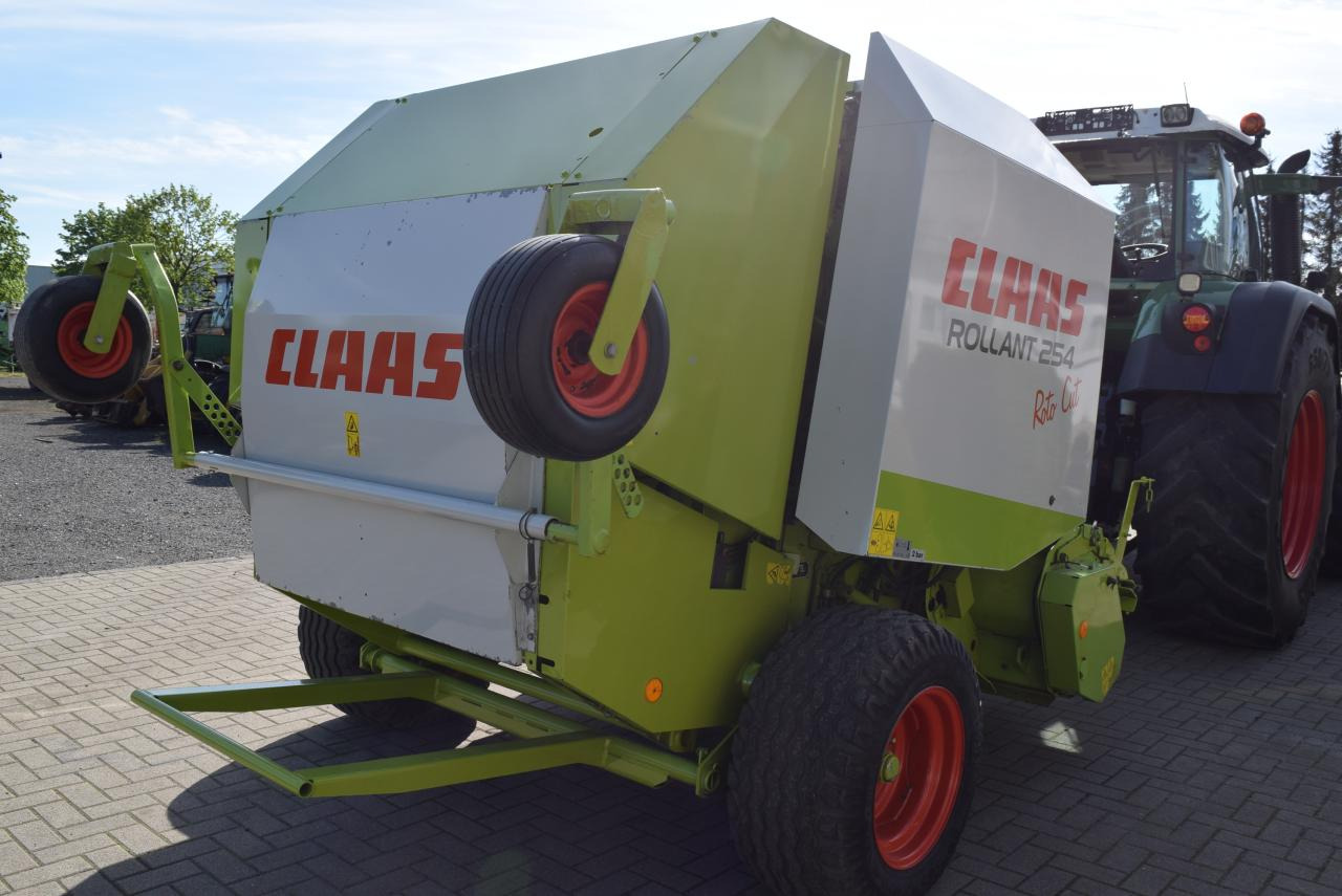 CLAAS Rollant 254 RC - Round baler: picture 4 CLAAS Rollant 254 RC - Round baler: picture 4