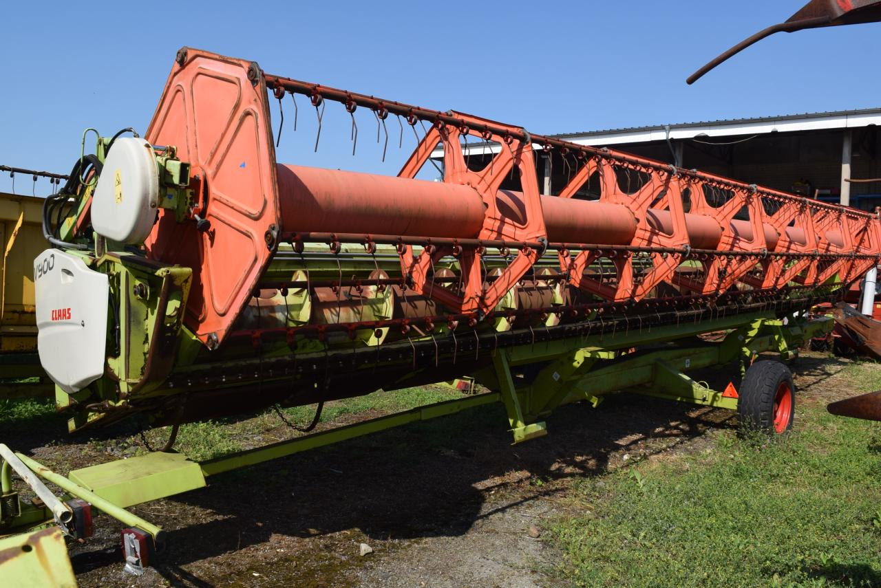 CLAAS V900 *Schneidwerk* - Grain header: picture 2 CLAAS V900 *Schneidwerk* - Grain header: picture 2