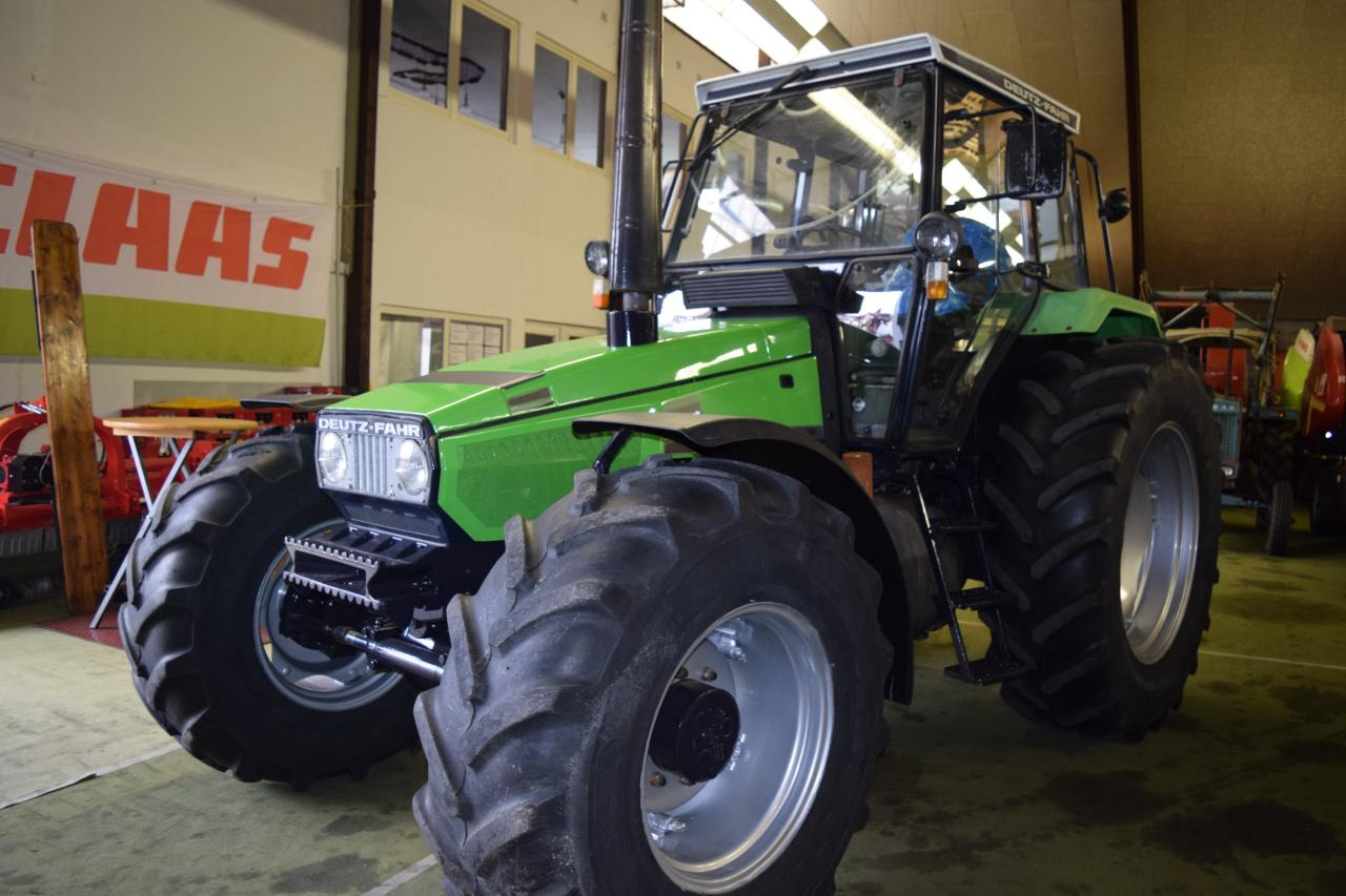 Deutz-Fahr Agroxtra 6.17 - Farm tractor: picture 2 Deutz-Fahr Agroxtra 6.17 - Farm tractor: picture 2