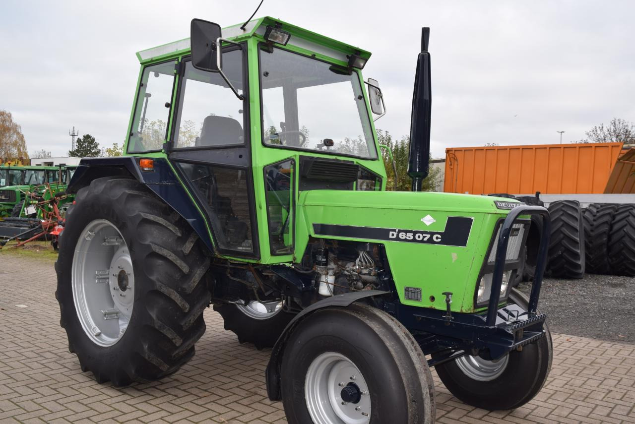Deutz-Fahr D6507C - Farm tractor: picture 3 Deutz-Fahr D6507C - Farm tractor: picture 3