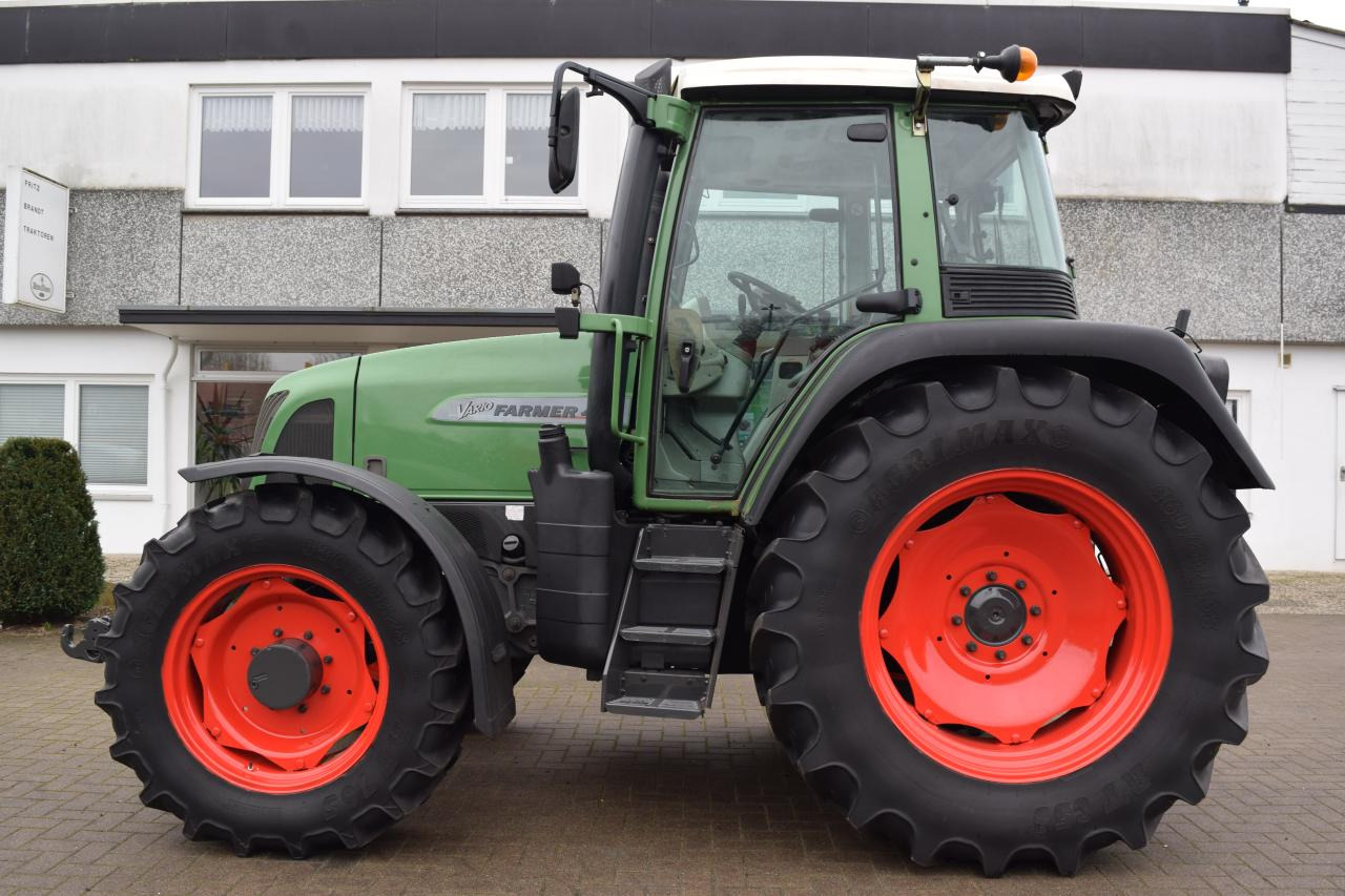 Fendt 412 Vario - Farm tractor: picture 3 Fendt 412 Vario - Farm tractor: picture 3