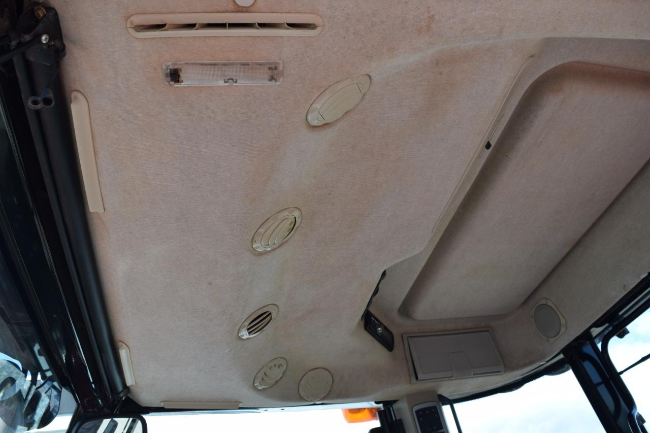 Massey Ferguson MF 7715 Dyna-6 leasing Massey Ferguson MF 7715 Dyna-6: picture 8