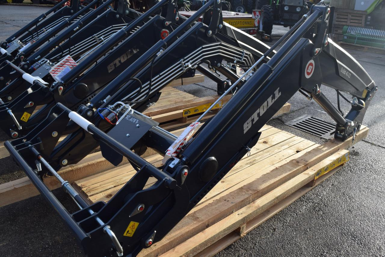 Stoll Solid 40-22 P - Front loader for tractor: picture 3 Stoll Solid 40-22 P - Front loader for tractor: picture 3