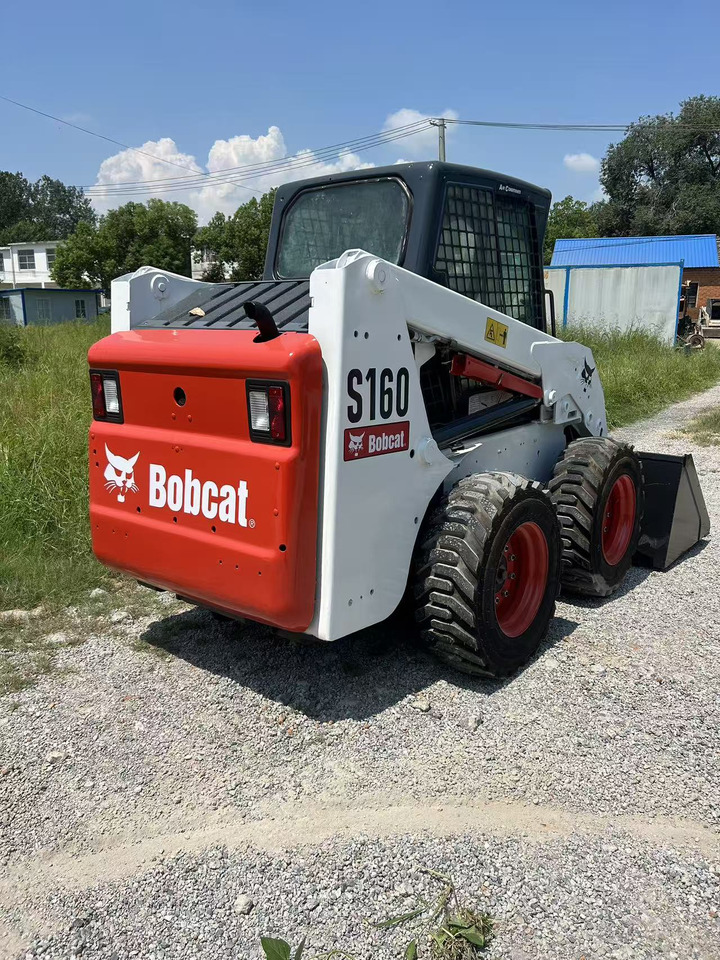 BOBCAT S160 - Skid steer loader: picture 2 BOBCAT S160 - Skid steer loader: picture 2