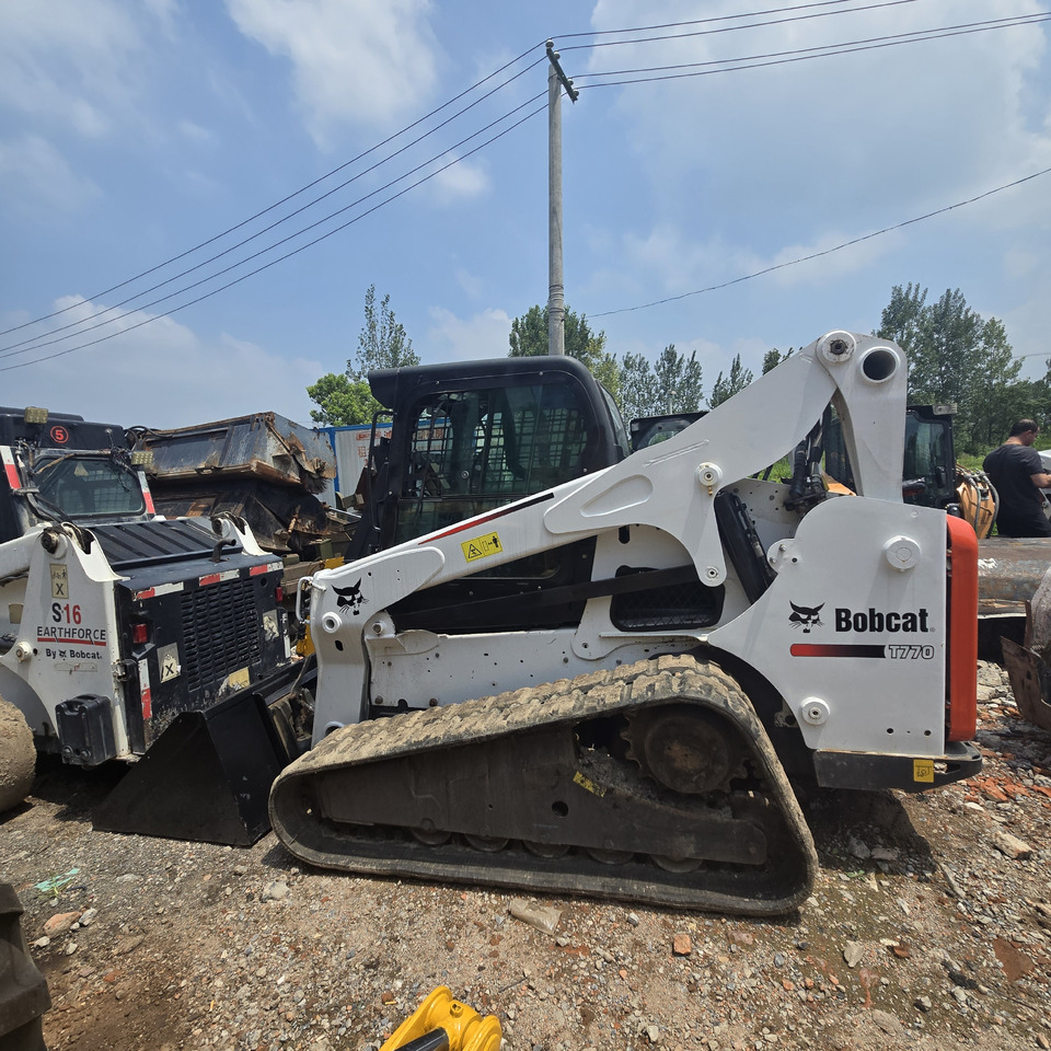 BOBCAT T770 - Skid steer loader: picture 4 BOBCAT T770 - Skid steer loader: picture 4