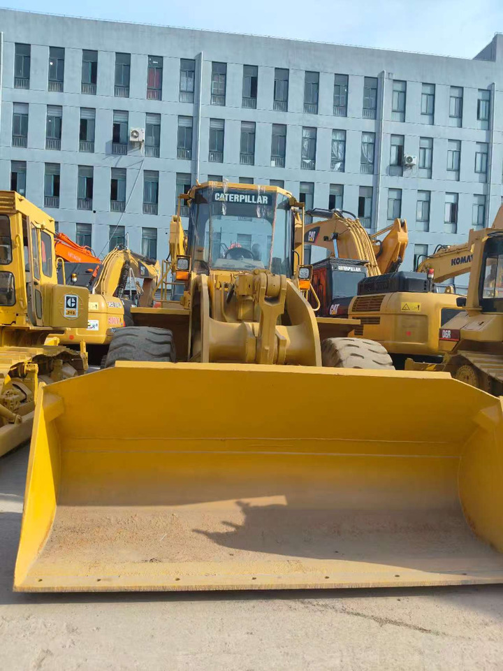 CATERPILLAR 966F - Wheel loader: picture 3 CATERPILLAR 966F - Wheel loader: picture 3