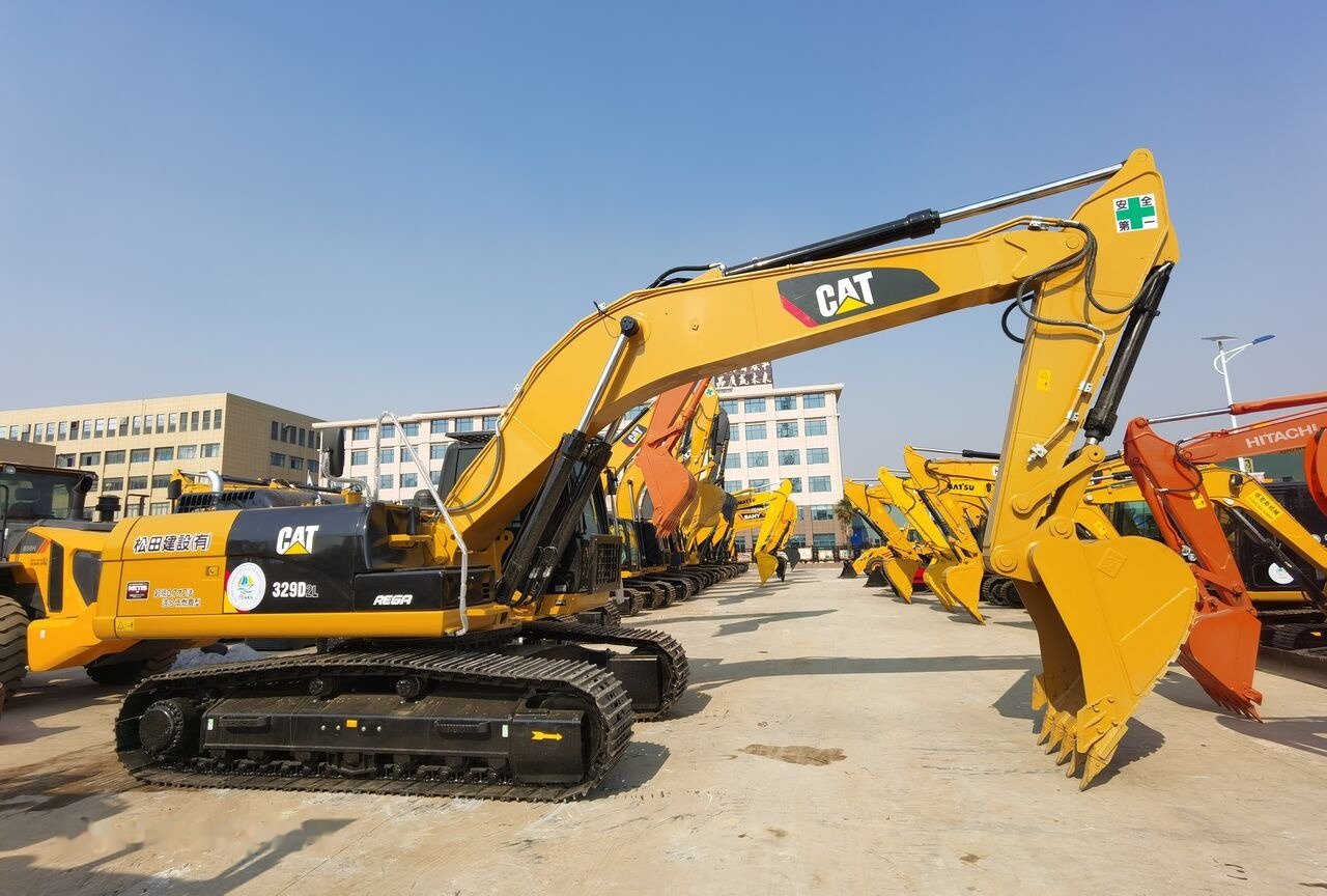 Crawler excavator Caterpillar 329D2L: picture 8