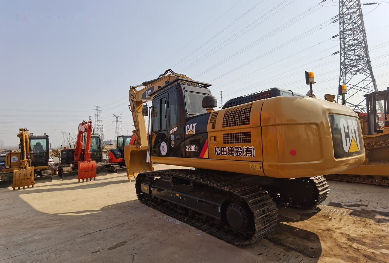 Crawler excavator Caterpillar 329D2L: picture 10