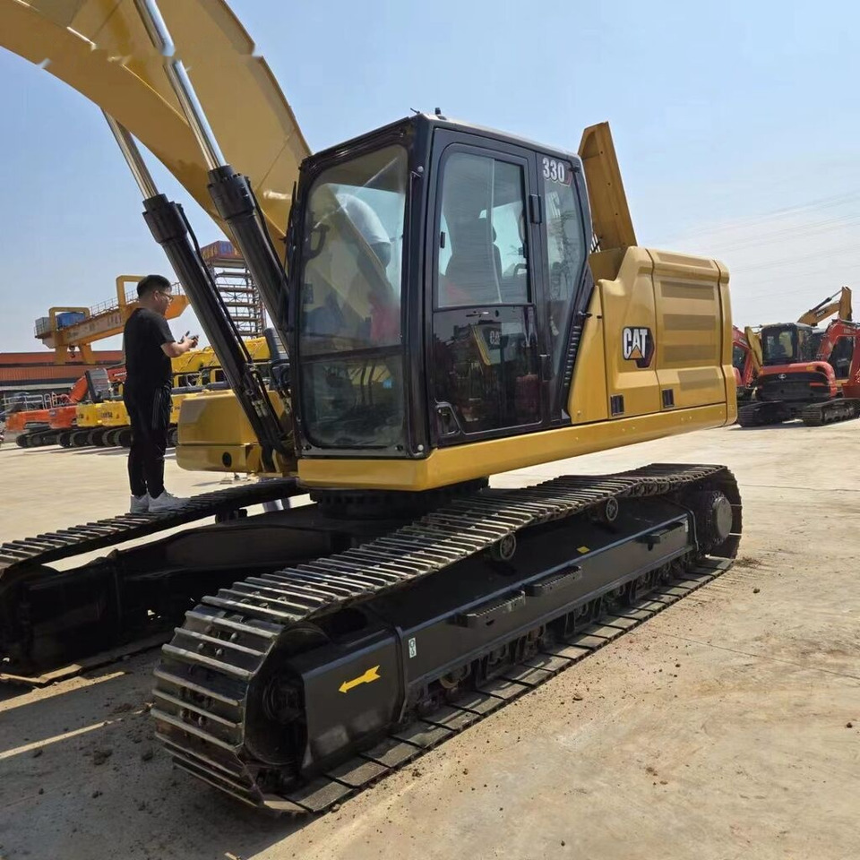 Crawler excavator Caterpillar 330GC: picture 7