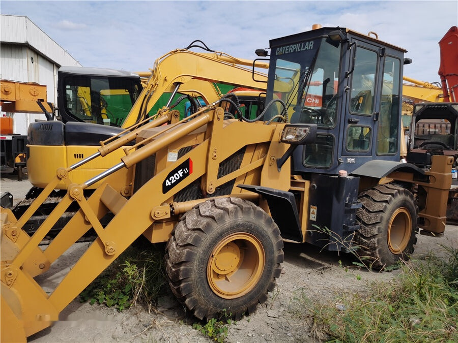 Caterpillar 420F - Backhoe loader: picture 1 Caterpillar 420F - Backhoe loader: picture 1