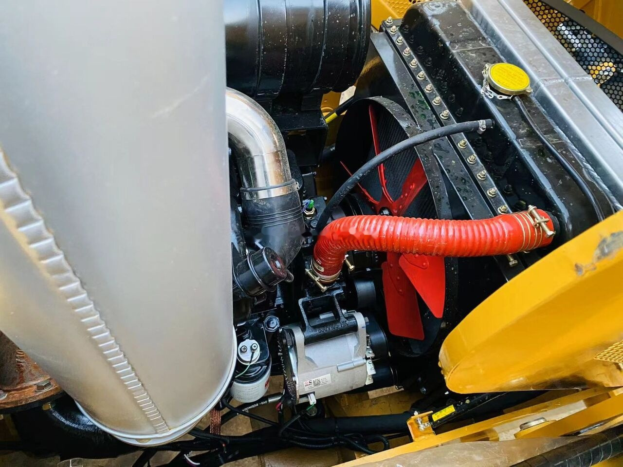 Backhoe loader Caterpillar 430F: picture 9