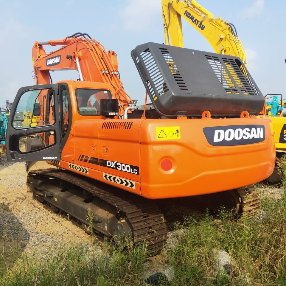 Doosan DX300LC - Crawler excavator: picture 1 Doosan DX300LC - Crawler excavator: picture 1