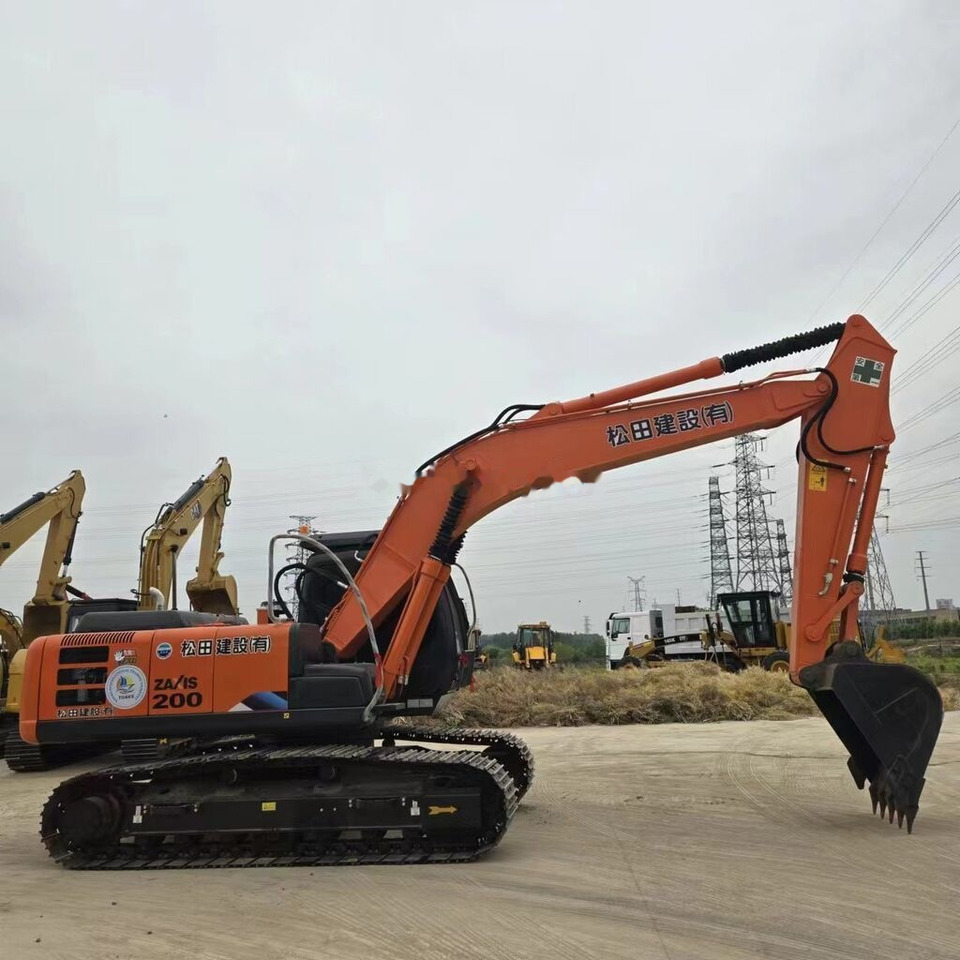 Hitachi ZX200 - Crawler excavator: picture 4 Hitachi ZX200 - Crawler excavator: picture 4