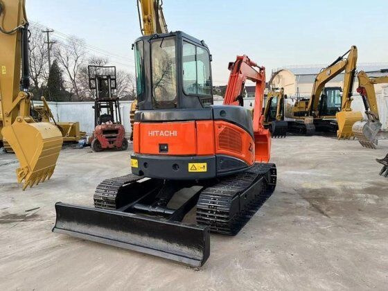 Hitachi ZX50 - Mini excavator: picture 2 Hitachi ZX50 - Mini excavator: picture 2