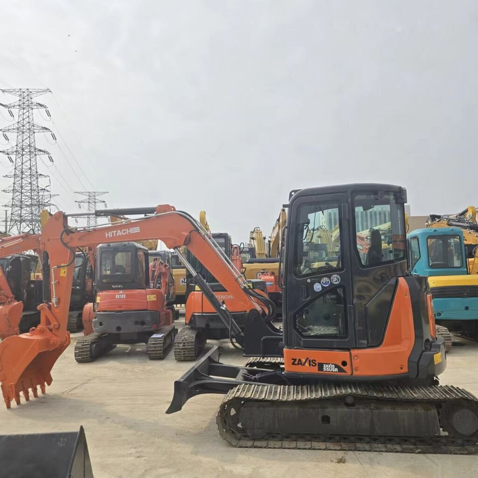 Mini excavator Hitachi ZX55USR: picture 9