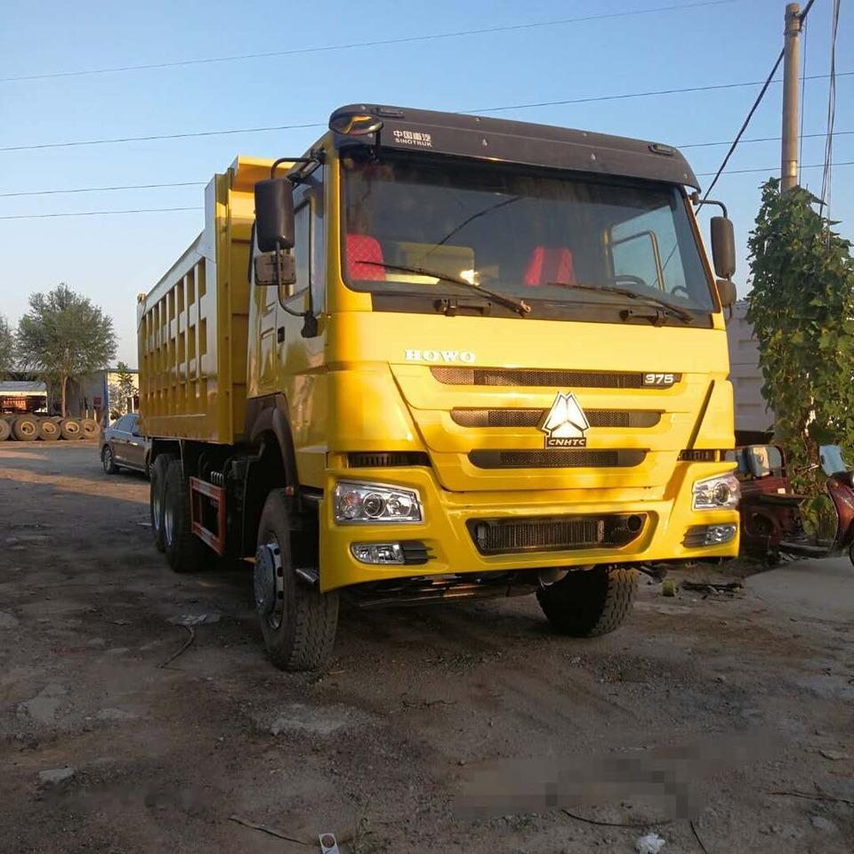 Howo 375 - Tipper: picture 3 Howo 375 - Tipper: picture 3