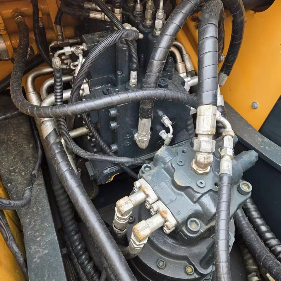 Crawler excavator Hyundai R210-9S: picture 6 Crawler excavator Hyundai R210-9S: picture 6