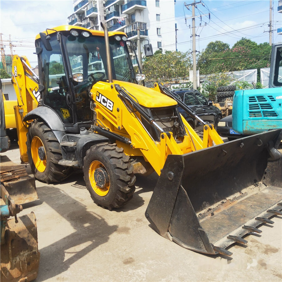 JCB 3CX - Backhoe loader: picture 1 JCB 3CX - Backhoe loader: picture 1
