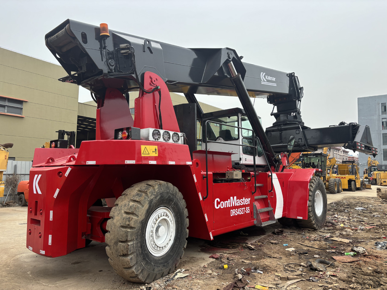 KALMAR DRS4527-S5 - Container handler: picture 5 KALMAR DRS4527-S5 - Container handler: picture 5