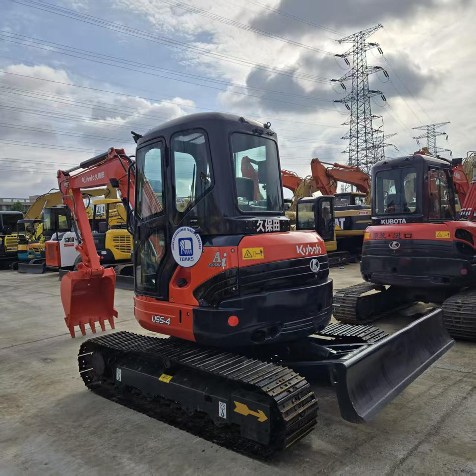 KUBOTA U55-4 - Mini excavator: picture 2 KUBOTA U55-4 - Mini excavator: picture 2