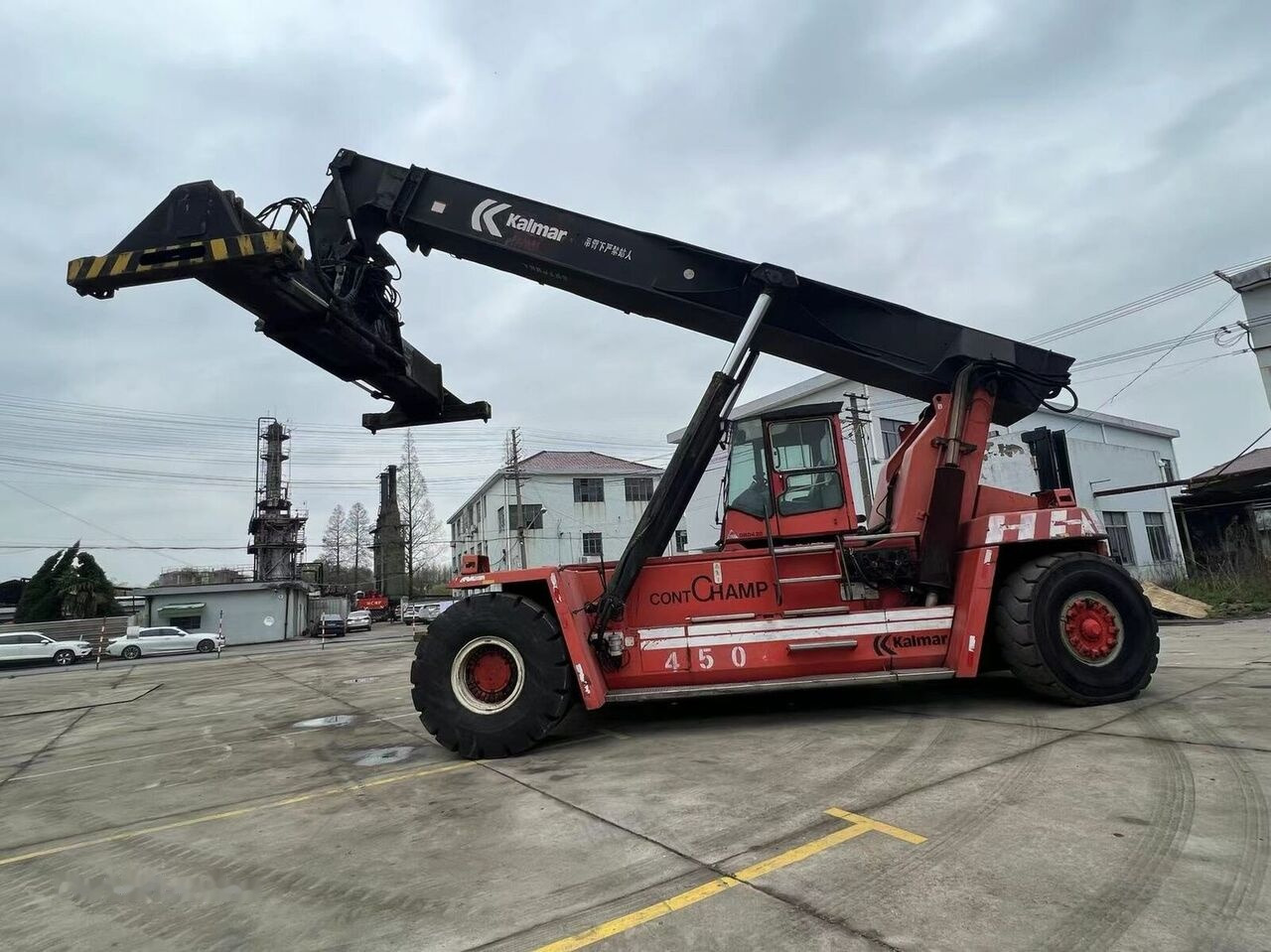 Reach stacker Kalmar DRF450-60S5: picture 6