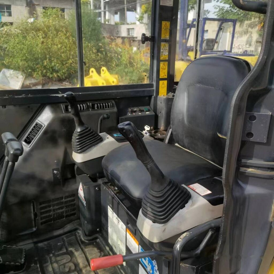 Komatsu PC50MR - Mini excavator: picture 2 Komatsu PC50MR - Mini excavator: picture 2