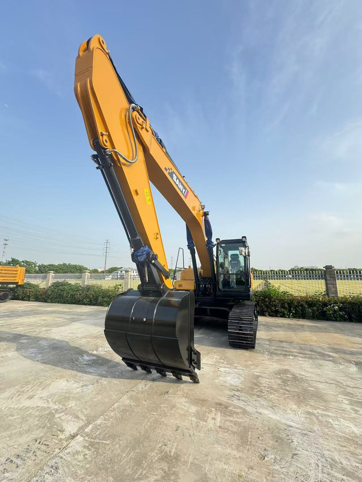 New Crawler excavator SANY SY215: picture 9