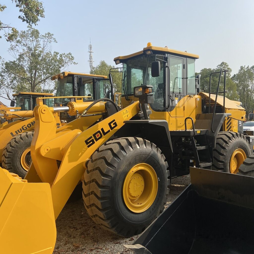 SDLG LG956L - Wheel loader: picture 2 SDLG LG956L - Wheel loader: picture 2