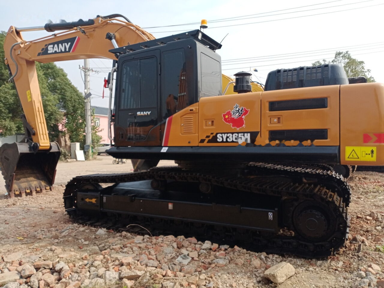 Sany SY365H - Crawler excavator: picture 1 Sany SY365H - Crawler excavator: picture 1