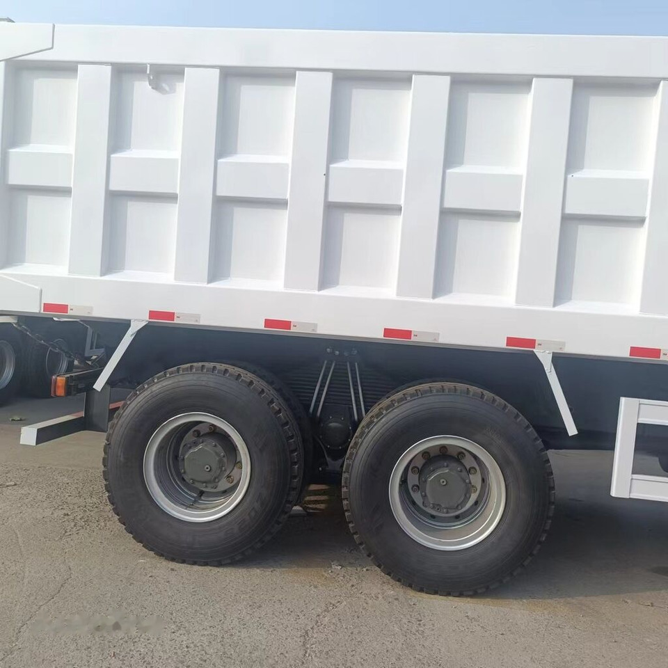 Sinotruk Howo 6*4 - Tipper: picture 2 Sinotruk Howo 6*4 - Tipper: picture 2