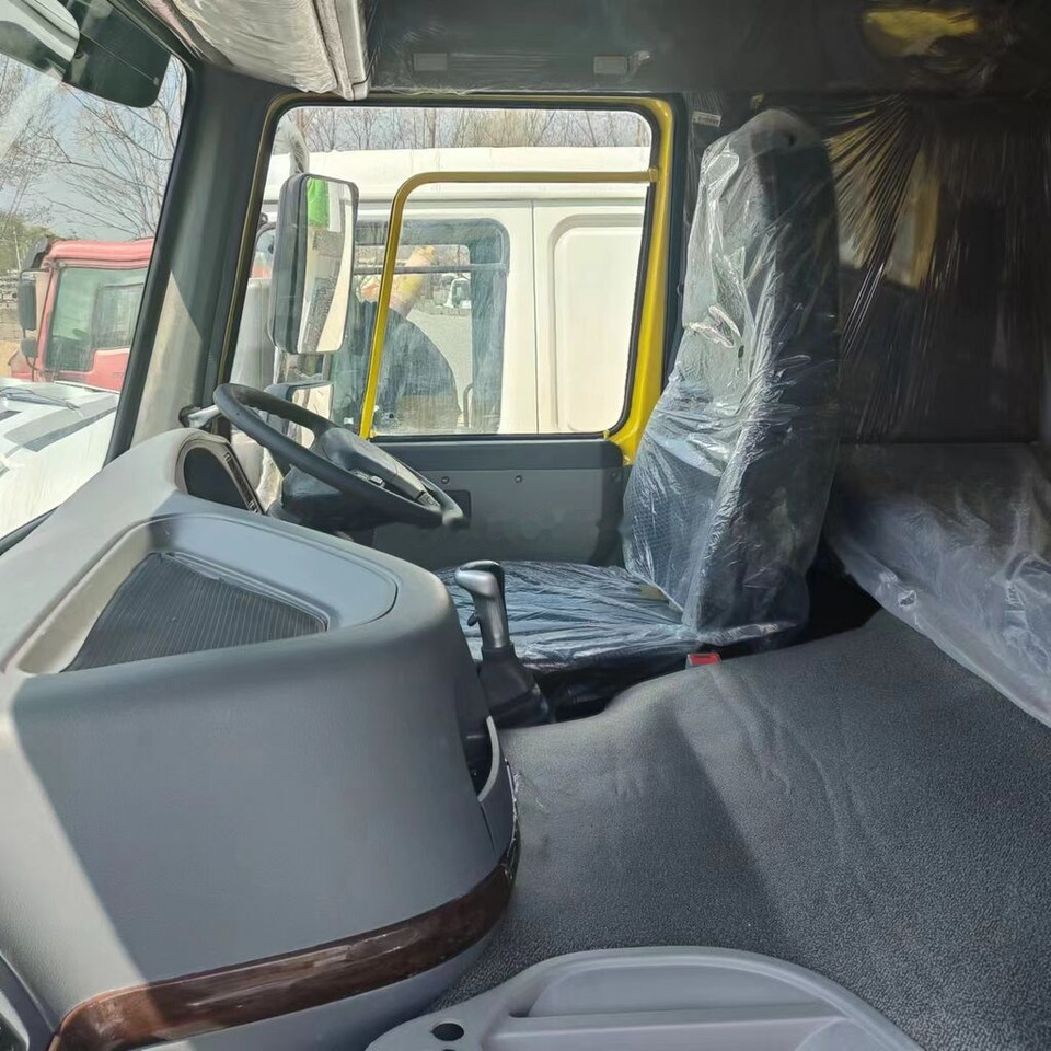 Sinotruk Howo 6*4 Right hand drive - Tipper: picture 4 Sinotruk Howo 6*4 Right hand drive - Tipper: picture 4