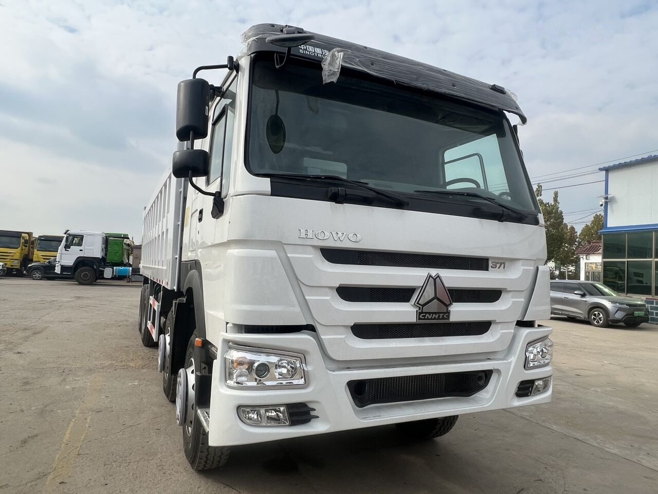 Sinotruk Howo 8*4 leasing Sinotruk Howo 8*4: picture 14