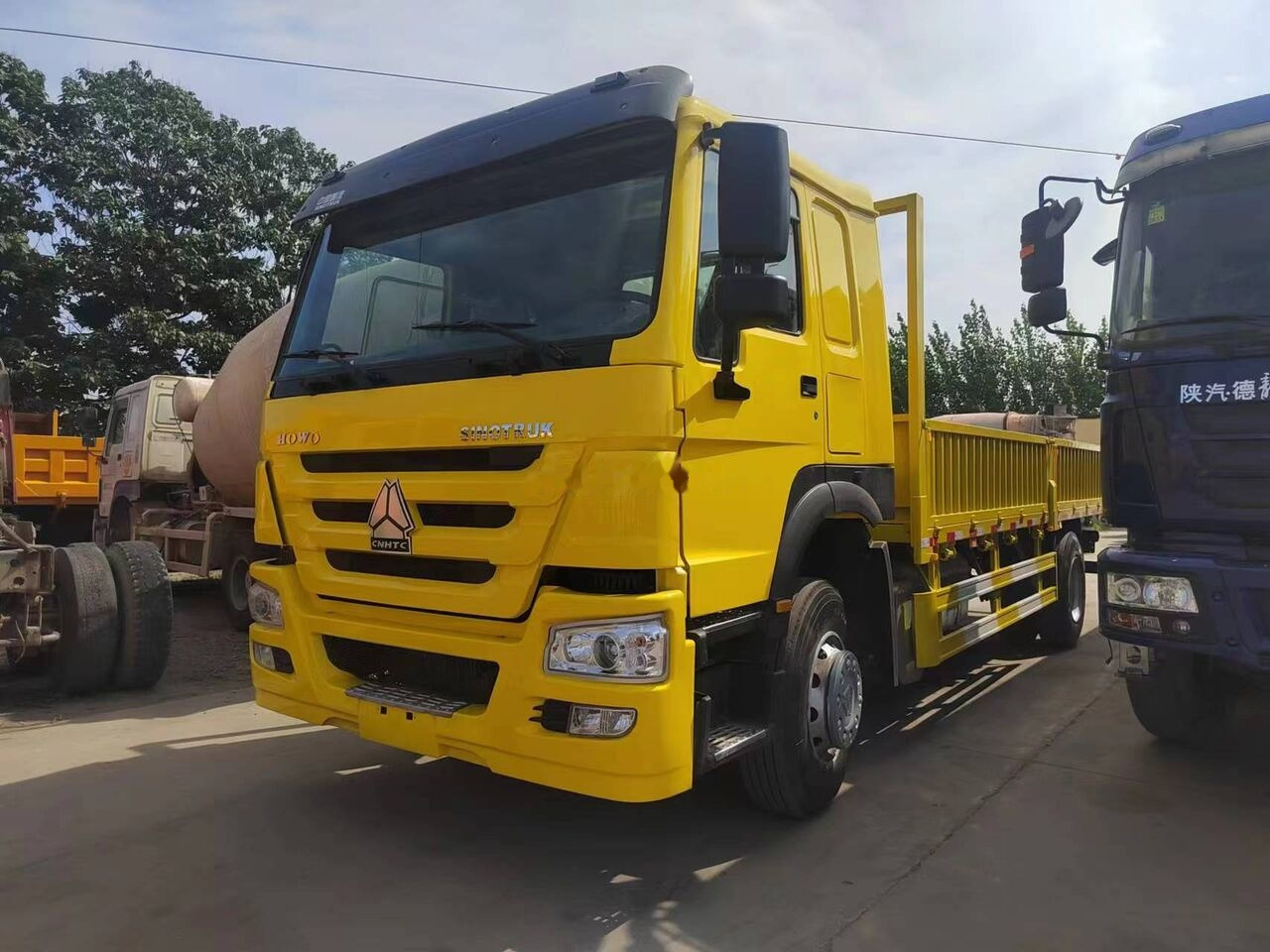 Sinotruk Howo - Tractor unit: picture 3 Sinotruk Howo - Tractor unit: picture 3