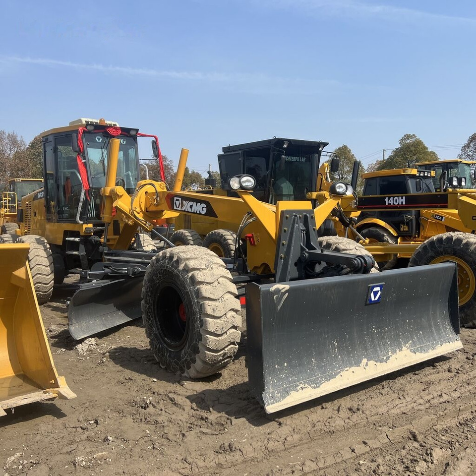 XCMG GR2153 - Grader: picture 5 XCMG GR2153 - Grader: picture 5