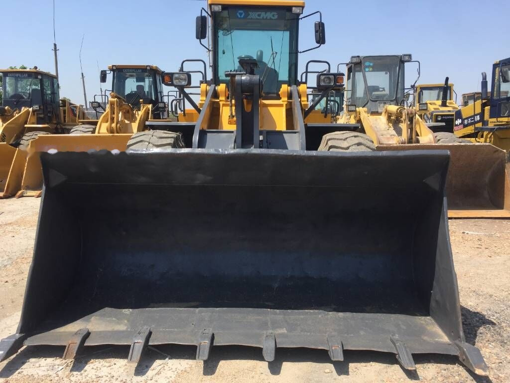 XCMG ZL50G - Wheel loader: picture 3 XCMG ZL50G - Wheel loader: picture 3
