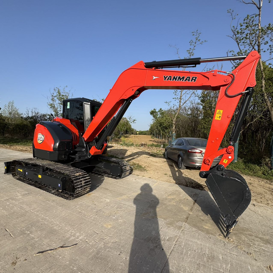 Yanmar Vio80 - Mini excavator: picture 2 Yanmar Vio80 - Mini excavator: picture 2